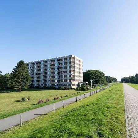 Hanseat In Sicht Grömitz